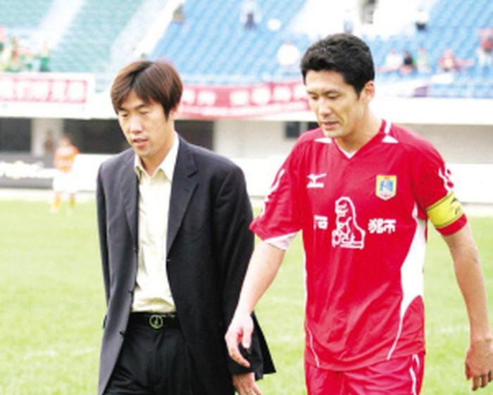 高洪波：中国青训还得靠大连！球迷：鲁能足校恒大足校没功劳？