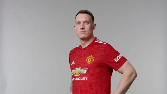 曼联冬窗6人离队，久违铁卫确定将重回英超名单！索帅拒放一天才