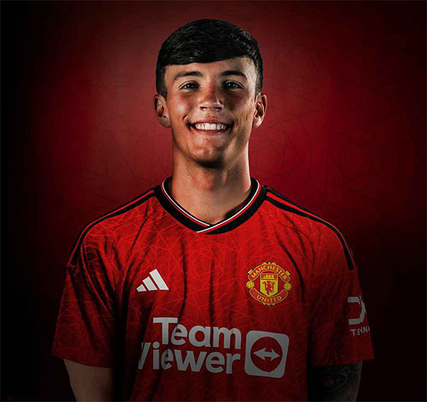 曼联600球天才今夏离队，曾与加纳乔齐名，现状令人唏嘘