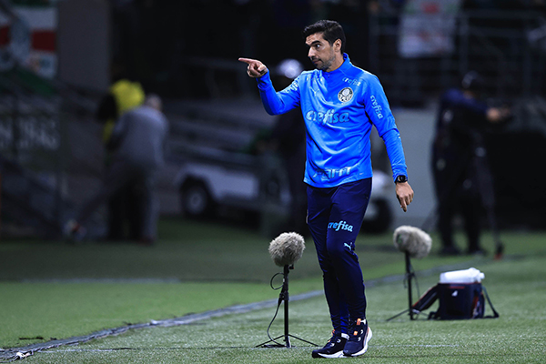 帕尔梅拉斯主帅上月拒诺丁汉森林邀约，ESPN：森林再碰南美钉子