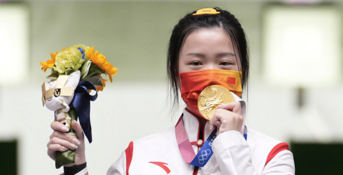 官宣，东京奥组委正式通知运动员：奖牌不能咬不能吃，因为确实用垃圾做的