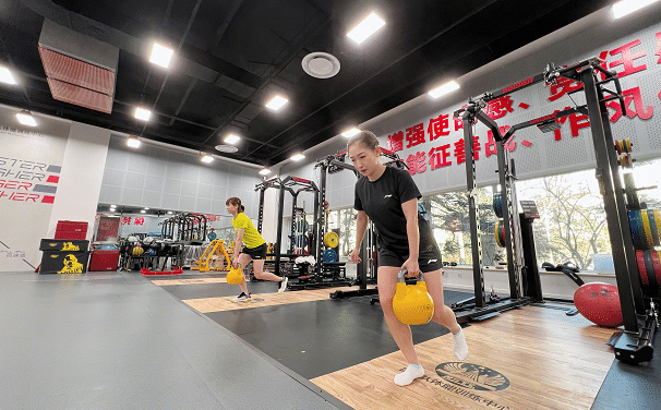 刘诗雯归来！晒健身照拒绝肥胖，32岁仍未退役，世界排名下降