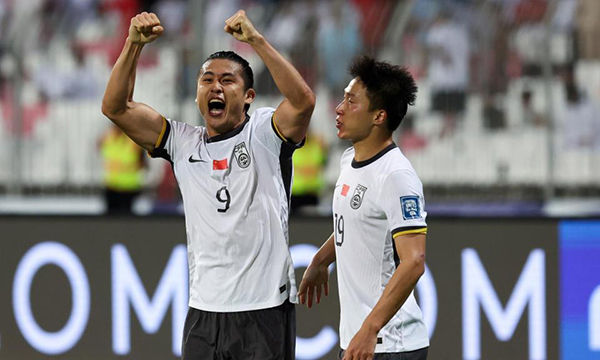 “史上最弱国足” 逆袭背后，伊万有何妙招？18 强赛紧追日本藏玄机？