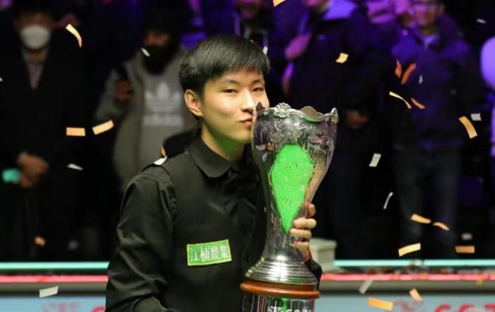 唏嘘！中国斯诺克一哥正式易主，丁俊晖排名暴跌：16年统治结束