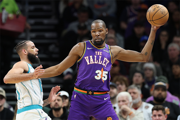 72分火力全开！太阳三巨头联手复仇黄蜂 比尔助攻定乾坤