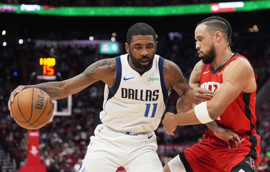 崩盘！独行侠再负火箭遭双杀，欧文克莱低迷共酿 9 失误成 “罪魁”