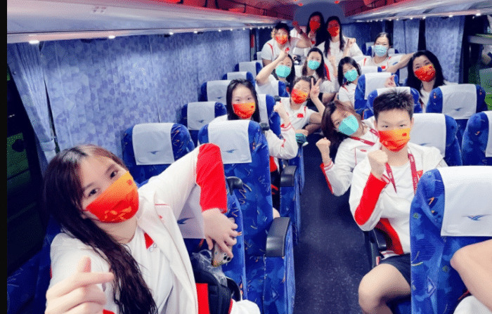 晋级8强！中国队爆冷战胜世界劲旅，轰11球+点球杀死比赛