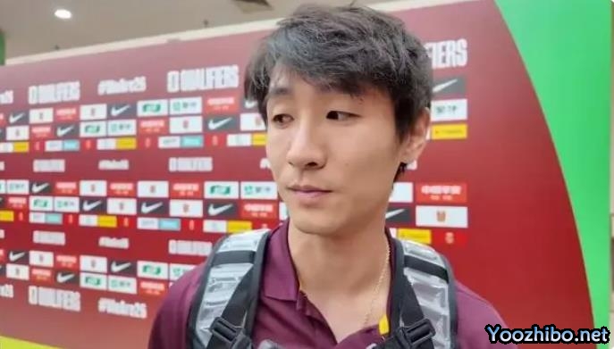 韦世豪球衣国旗印反 中国国足闹笑话引众怒