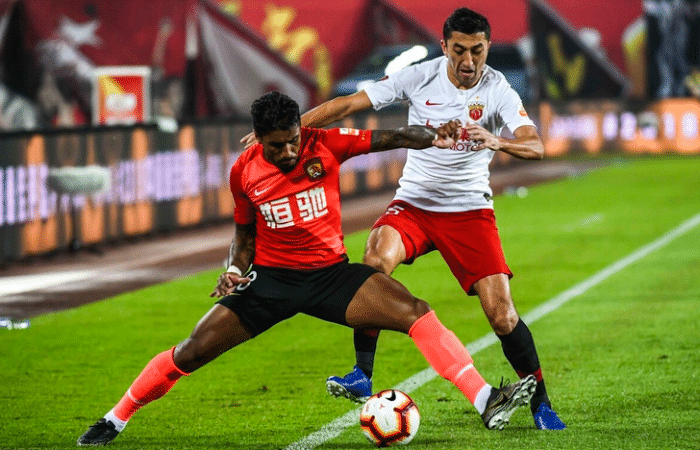 已获确定！中超5名冠军之星+3大首发加盟弱旅，沧州雄狮全面升级