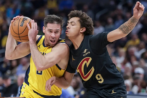 苦吞13连败破队史纪录！卡莱尔千胜受阻，步行者摆烂蓄力瞄准祖巴茨