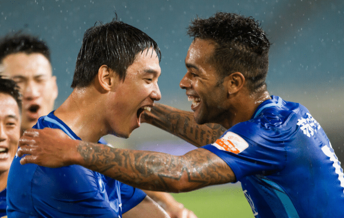 被动清仓！江苏队2名国脚即将加盟上港，1外援+4大主力或签武汉队