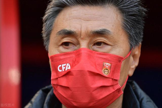 贾指导发火训话女足甩锅，女足生死战还有机会？假指导不添乱就成