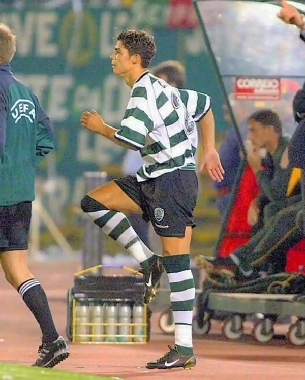 耐克发布C罗首秀配色刺客一代复刻版：经典与未来的碰撞