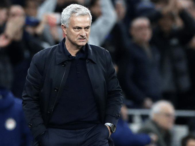 穆帅盛赞足总杯对手：主帅的能力与发型无关！英冠的球队都很强！