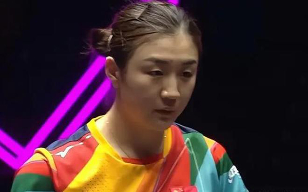 陈梦为何被德国球迷嘘、喝倒彩？谁注意马琳反应，陈梦表情让人心疼