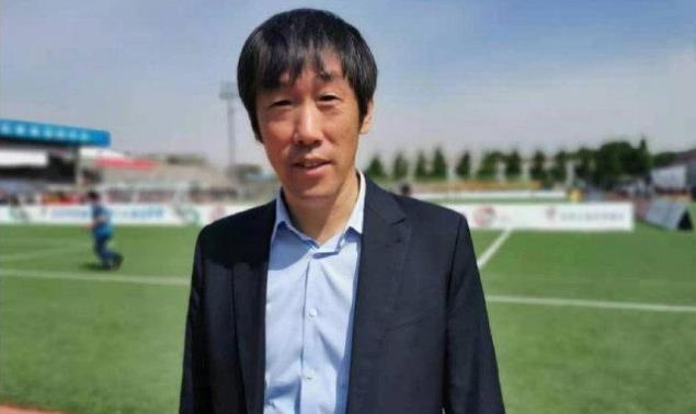 正式上任，高洪波亮相新岗位，郑智无缘，孙雯终于等到了