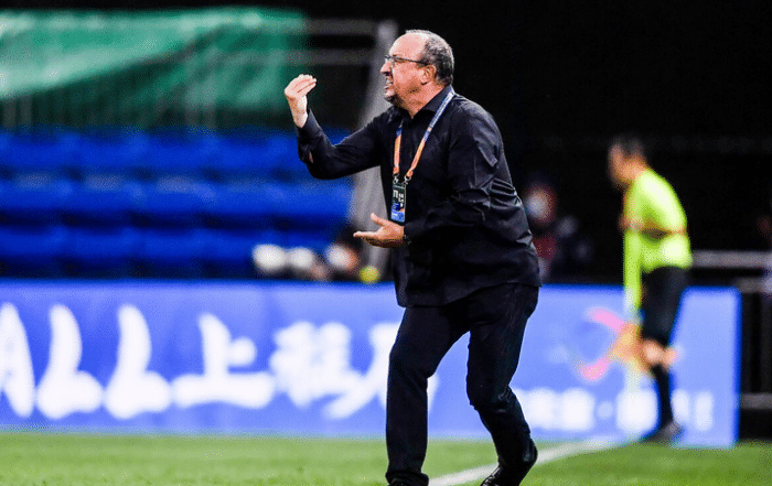 今日签约！3冠中超巨星自由加盟豪门，大连4大牌已离队，将帅重建