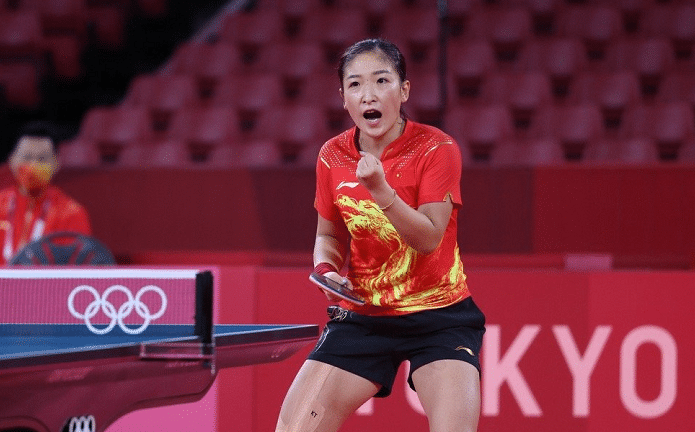 遗憾！刘诗雯因伤退赛，奥运会1银收场，无缘女团复仇伊藤美诚
