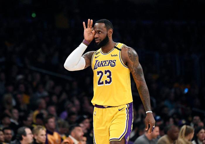 仅差34场！詹姆斯将打破乔丹一项震古烁今的纪录，成为历史首人