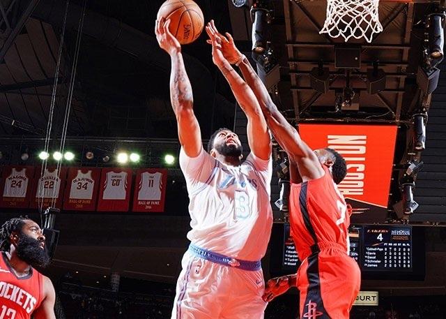 减少他单打？塞拉斯：哈登很聪明，相信他正在弄清我的进攻体系！