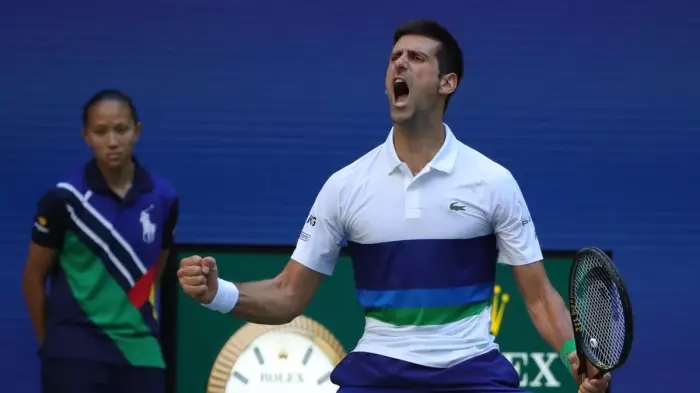 发球+关键分全部哑火！德约美网前三轮状态糟糕，精神坚韧就能创造历史？