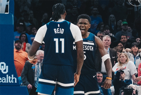 森林狼绝境翻盘！华子末节神秘下场，芬奇怒批裁判判罚尺度