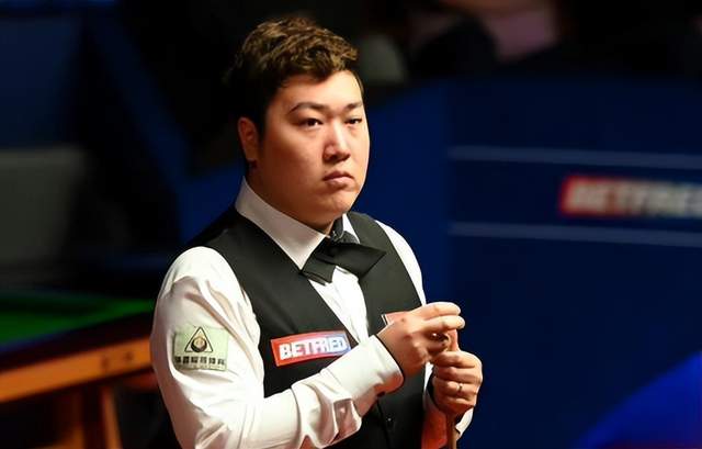 颜丙涛禁赛内幕曝光！赛前被查当场认罪，骚扰女性丑闻人设崩塌