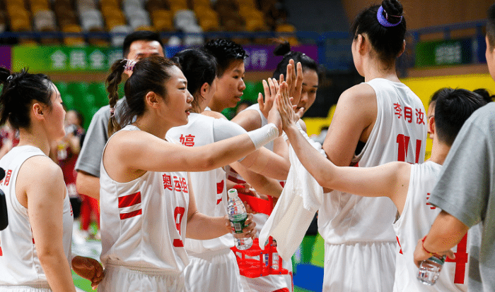 晋级决赛！奥运联合女篮大胜山东，李月汝21分，4战净胜212分