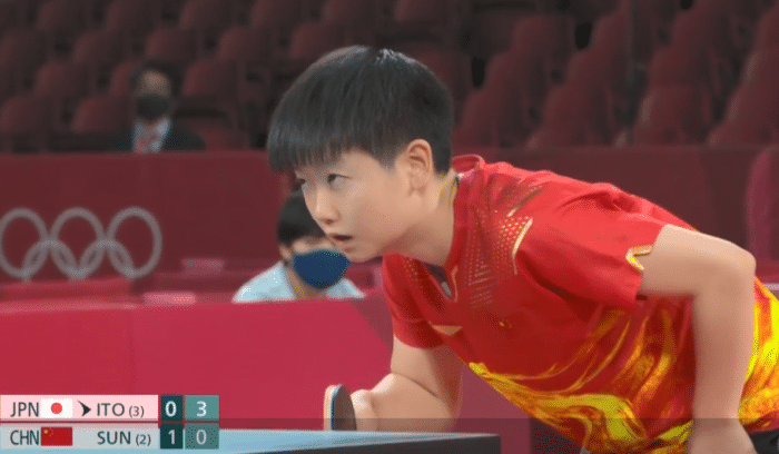 单局3比9大逆转！孙颖莎8比0打懵伊藤美诚，11比9又拿下一局