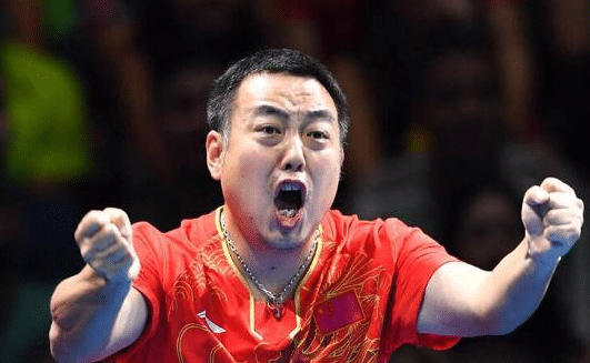 晋级决赛！中国男团横扫韩国，现场大腕云集，刘国梁怒吼：打得好