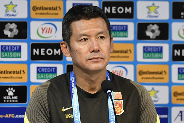 杨晨正式亮相新岗位，男足迎来新希望，范志毅表示期待