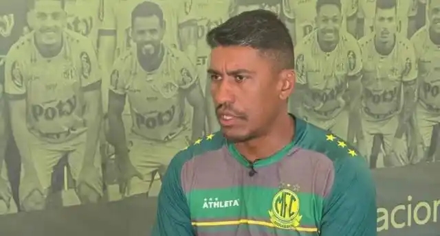 保利尼奥盛赞梅西招揽：深感荣幸，直言机会无比珍贵