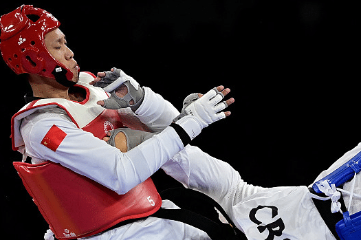 逆转！孙宏义惊险晋级四强，中国男子跆拳道独苗延续夺牌希望！