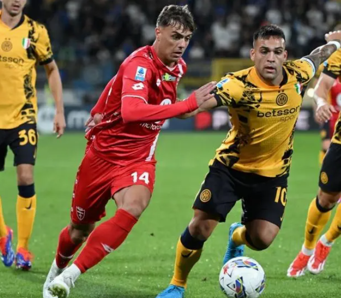 三代传承，荣耀延续：小马尔蒂尼入选意大利国家队