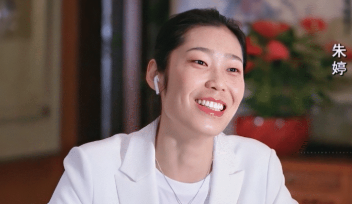 尘埃落定！朱婷即将出国做手术，辟谣退役传言：再打两届奥运会