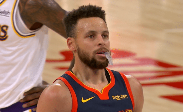 41-21！湖人爆发吊打勇士，詹姆斯单节10分，格林暴怒吃T