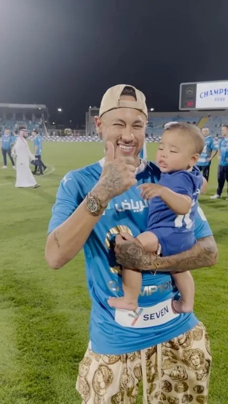 内马尔：迫不及待想回球场，为球迷带来快乐