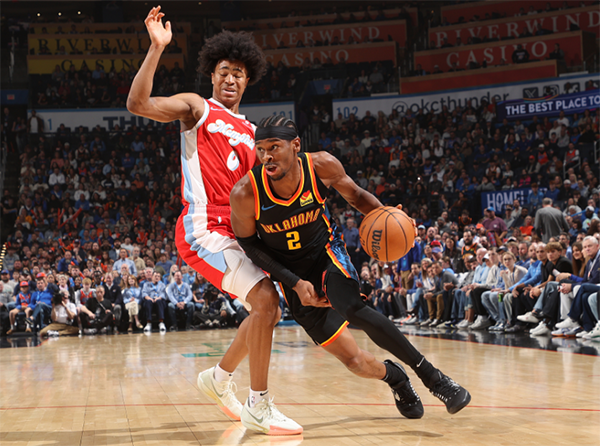 雷霆主场狂胜灰熊豪取11连捷，SGA 统治攻防，MVP之争再添砝码