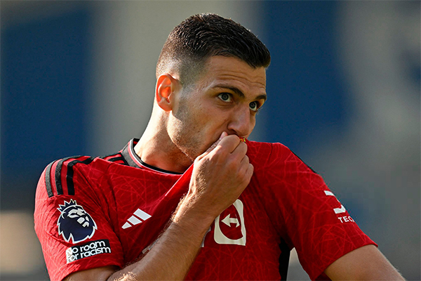 曼联内部认定达洛为队长人选 稳定性与表现俱佳