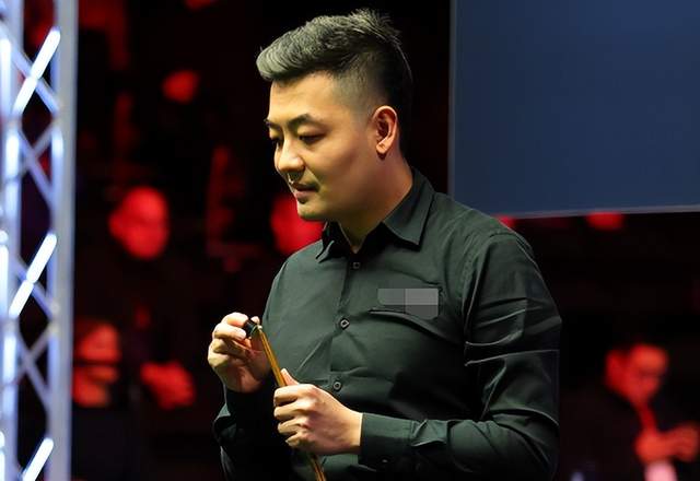 中国斯诺克无缘决赛！田鹏飞结束黑马之旅，00后小将不敌世界冠军