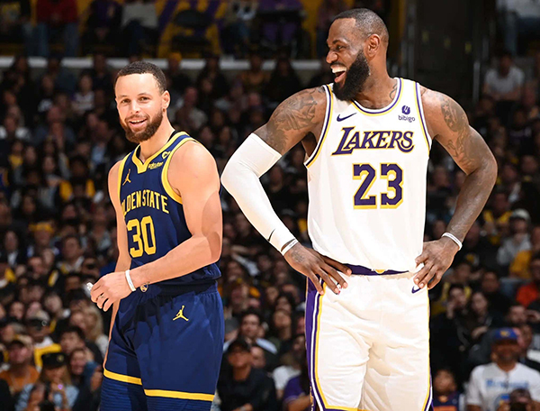 惊！詹姆斯或重燃加盟勇士念头，湖人坚守背景下何去何从？