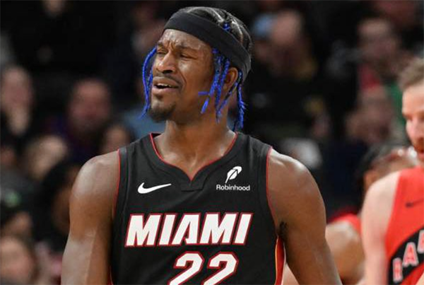 巴特勒求变背后：薪资落差、矛盾交织，心仪太阳勇士火箭之谜