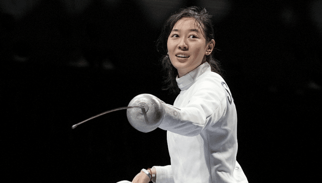 新科奥运冠军孙一文伤退！女重团体战韩国遭重创：又一夺金点告急