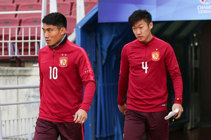 董路：卡纳瓦罗没水平！但用活了韦世豪，徐新800万年薪为什么不用？