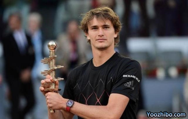 连克纳达尔和德约后隐患显现! 小天王还能连克前三种子问鼎么