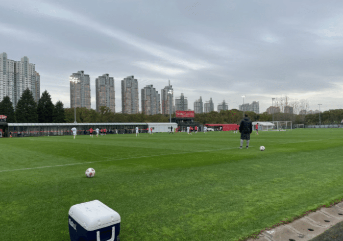 杨世元&阿瑙破门 海港一线队5-0胜预备队