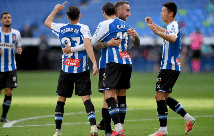 轰13球16助！武磊2队友踢疯了，创下7年2大纪录，喜迎巅峰齐获MVP