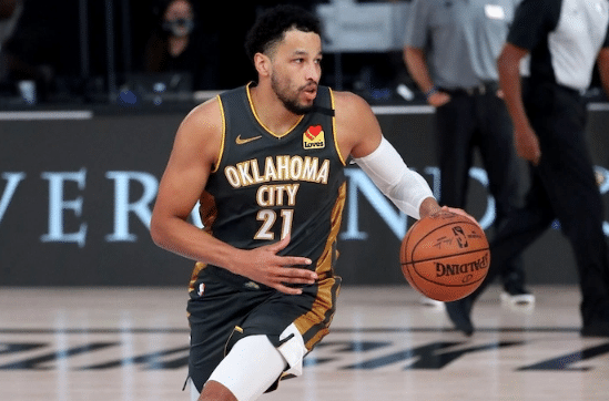 官宣！篮网正式重签两大悍将，仅花31万便签回罗伯森和香波特