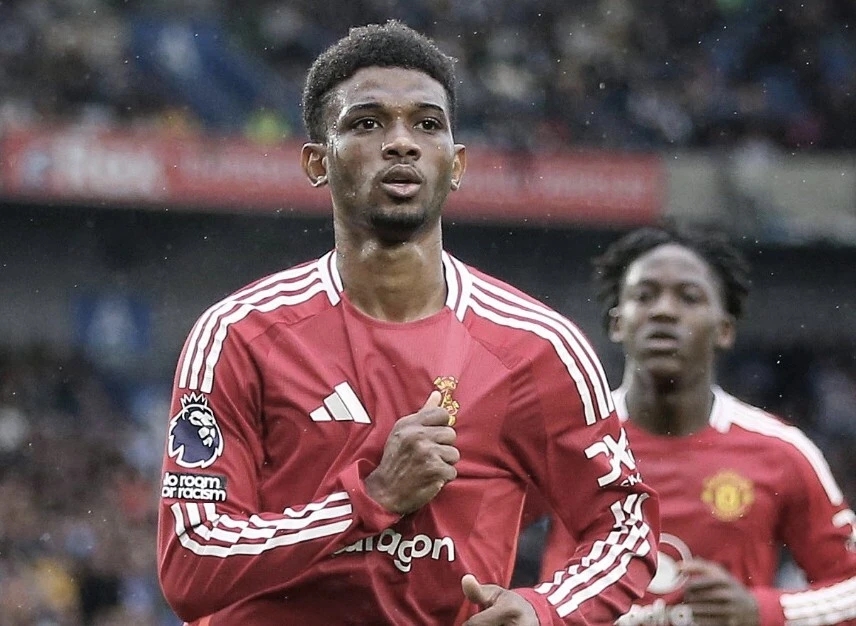 曼联阿马德-迪亚洛在悲痛中坚毅出战并破门