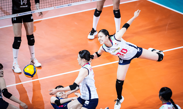 日本女排现原形？8连胜后连续输球，跌至第三，中国队迎良机